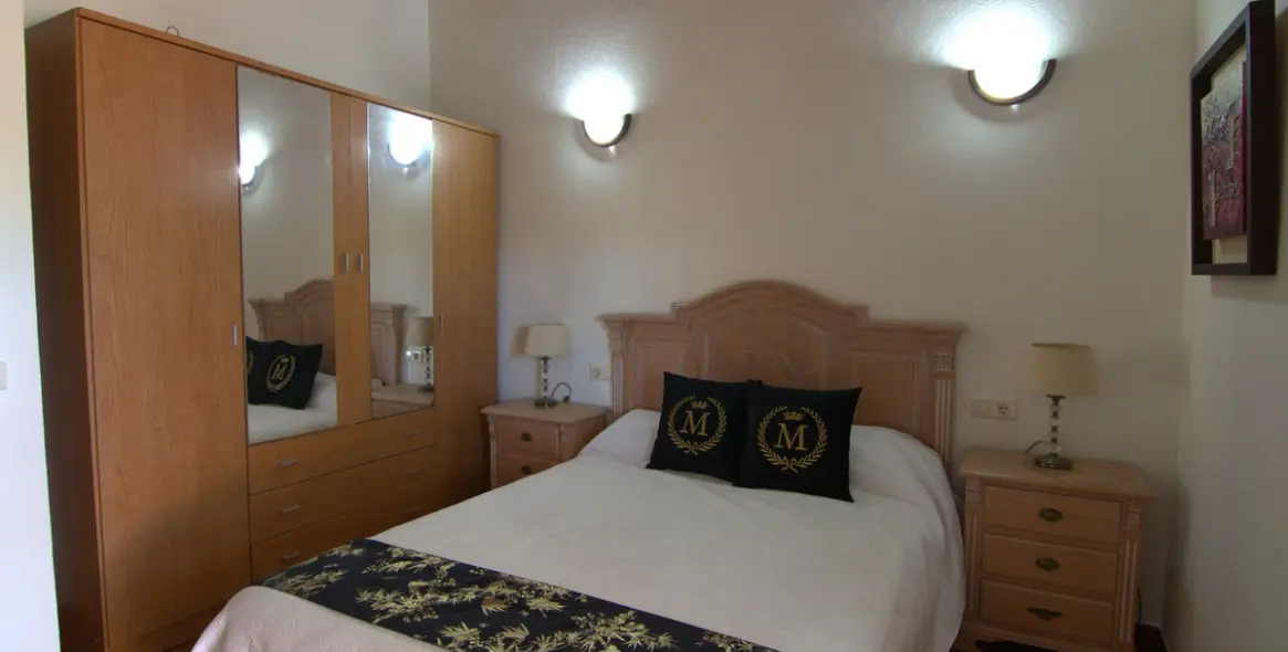 Sale of detached villa in Coín 15