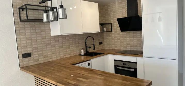 Продажа апартаментов на среднем этаже в Cabopino 2