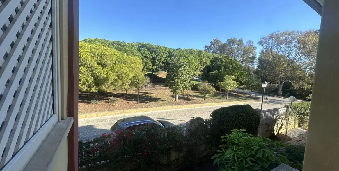 Продажа апартаментов на среднем этаже в Cabopino 19