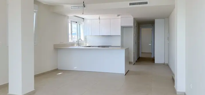 Продажа апартаментов на среднем этаже в Fuengirola 3