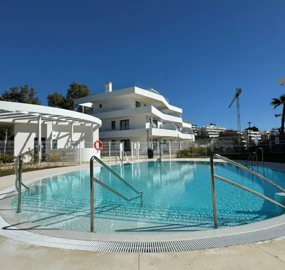 Апартаменты на первом этаже R4965163