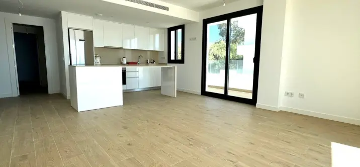 Апартаменты на первом этаже R4965163 2