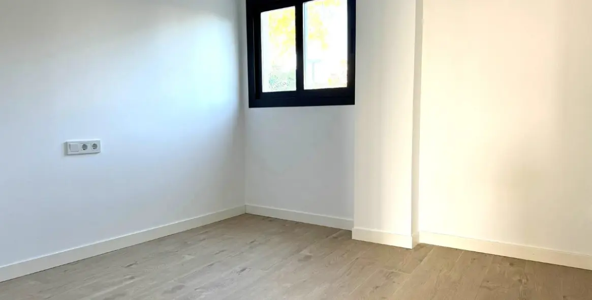 Продажа апартаментов на первом этаже в Estepona (район Estepona) 7