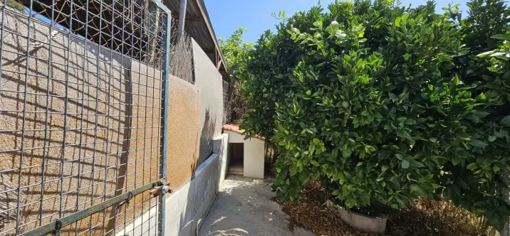 Продажа  отдельно стоящей виллы в Casares 3