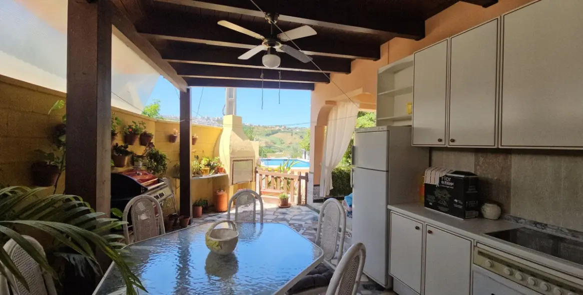 Venta de villa independiente en Casares 10