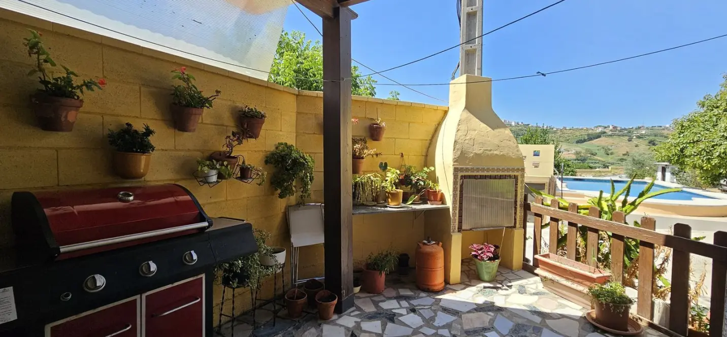Venta de villa independiente en Casares 0