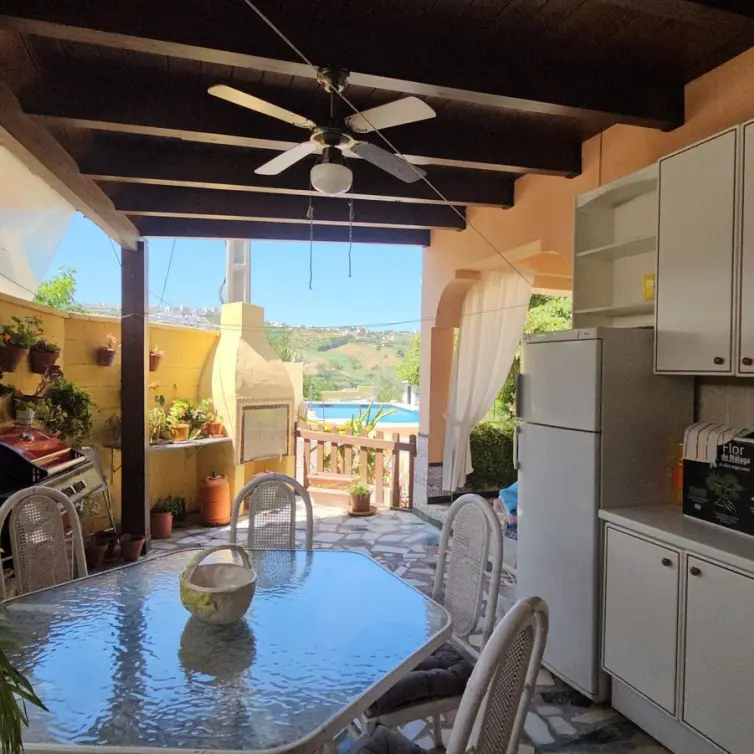 Venta de villa independiente en Casares