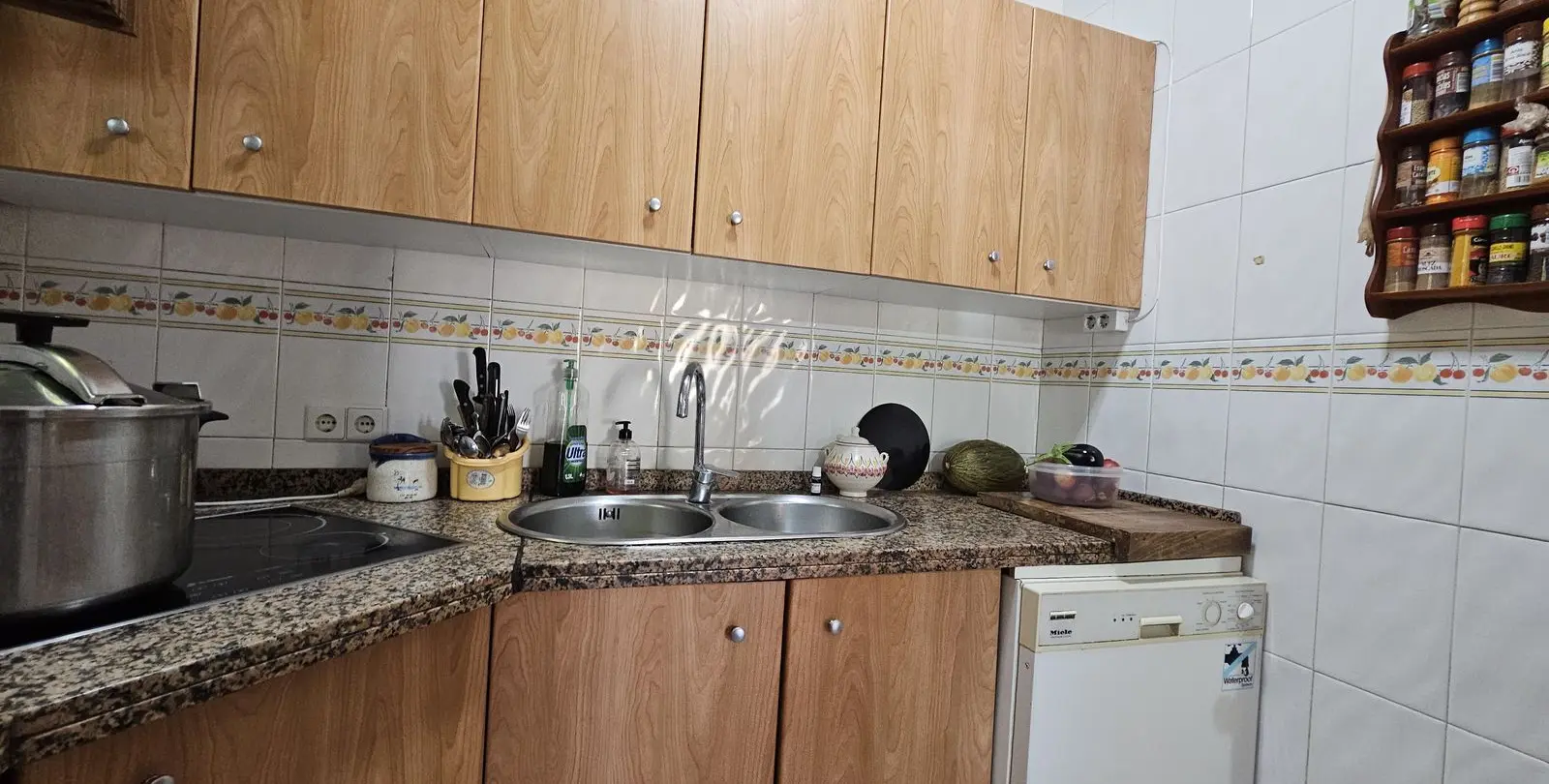 Продажа  отдельно стоящей виллы в Casares 34