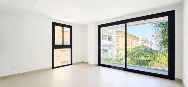 Middle floor apartment R5137840 4