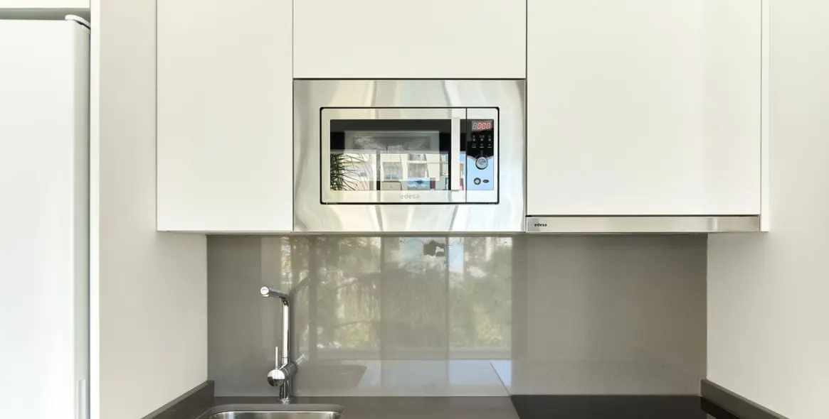 Sale of middle floor apartment in Estepona (district Estepona) 7