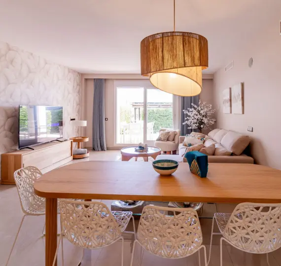 Sale of ground floor apartment in El Paraiso