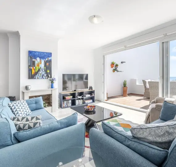 Продажа апартаментов на среднем этаже в La Mairena