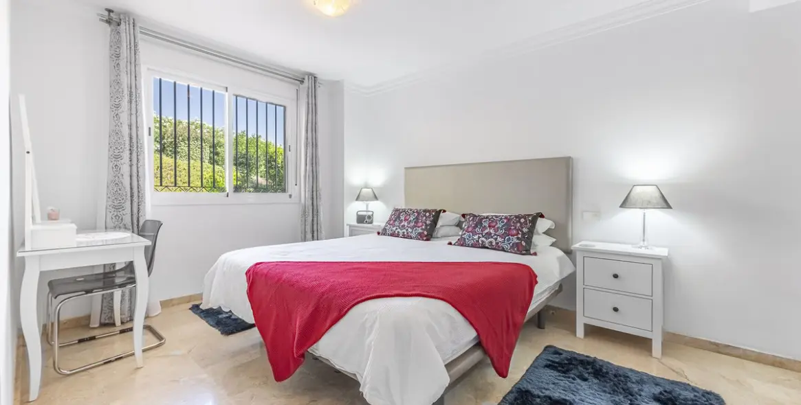 Продажа апартаментов на среднем этаже в La Mairena 19