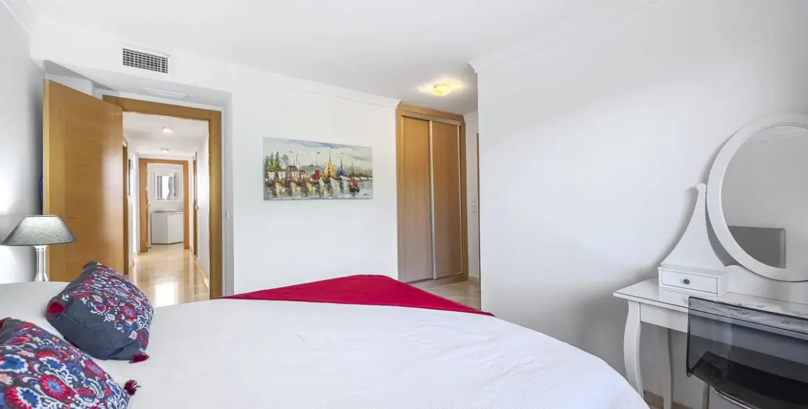 Продажа апартаментов на среднем этаже в La Mairena 21