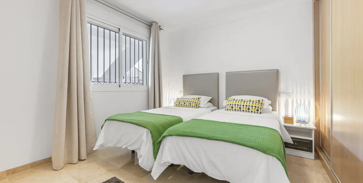 Продажа апартаментов на среднем этаже в La Mairena 26