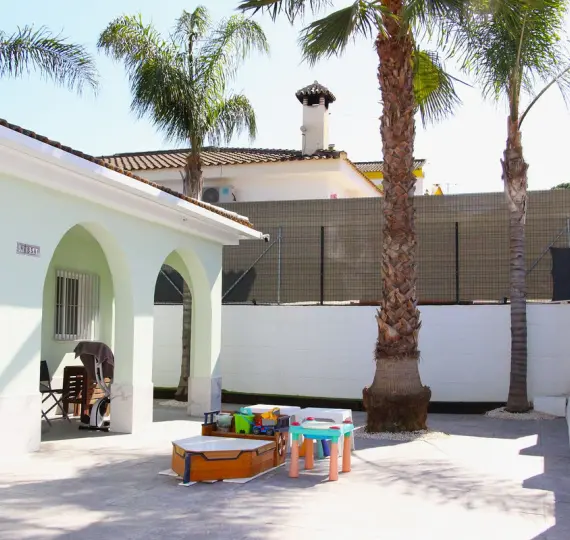 Sale of detached villa in Coín