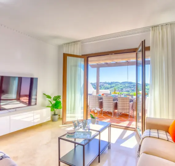 Sale of penthouse duplex in Mijas Golf