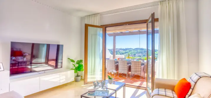 Sale of penthouse duplex in Mijas Golf 2