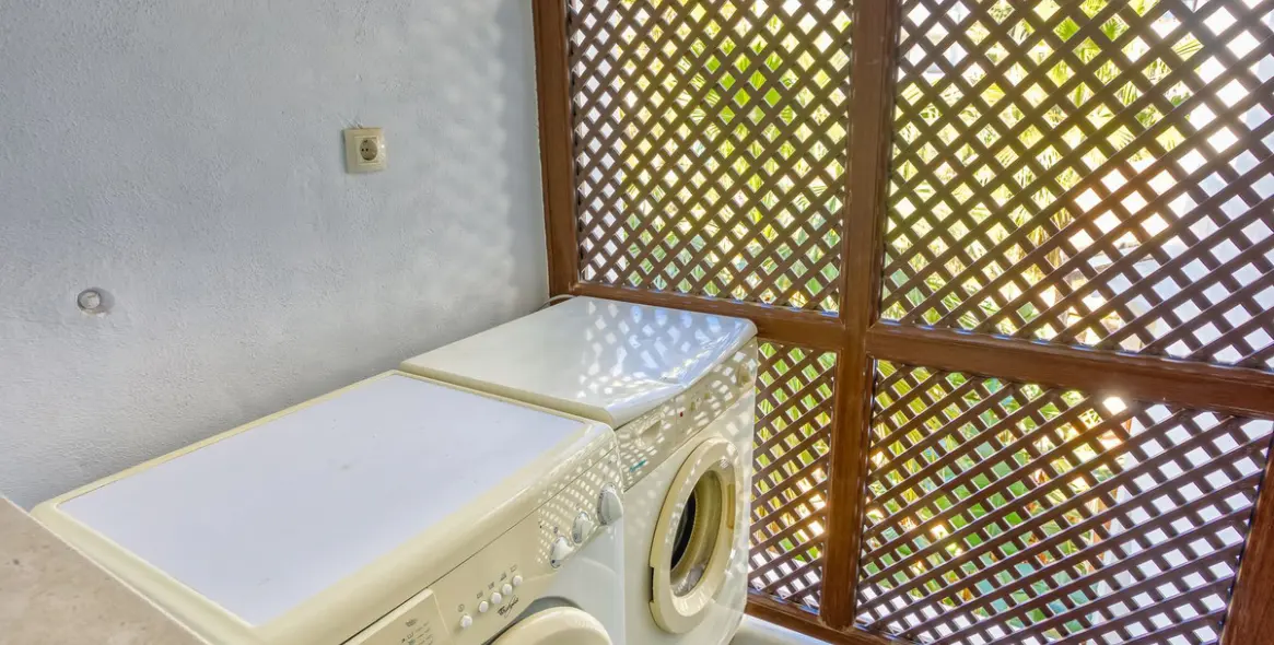 Sale of penthouse duplex in Mijas Golf 16