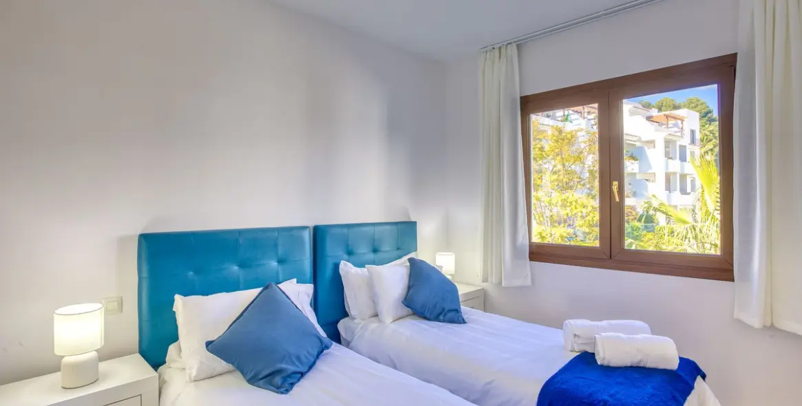 Sale of penthouse duplex in Mijas Golf 19