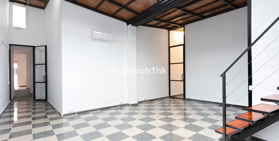 Продажа офиса в Málaga 4