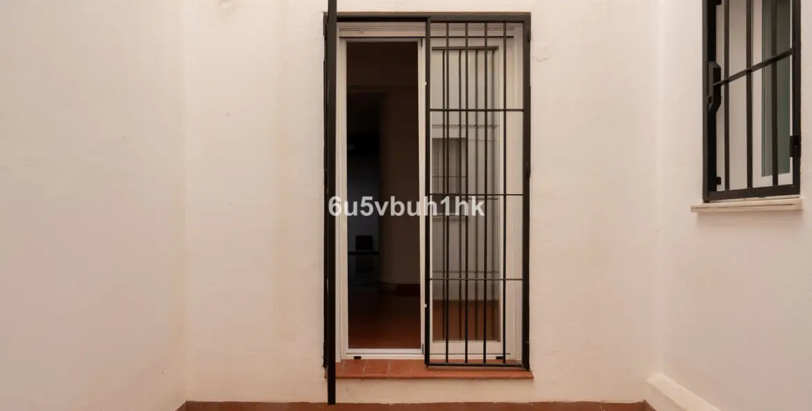 Sale of office in Málaga 26
