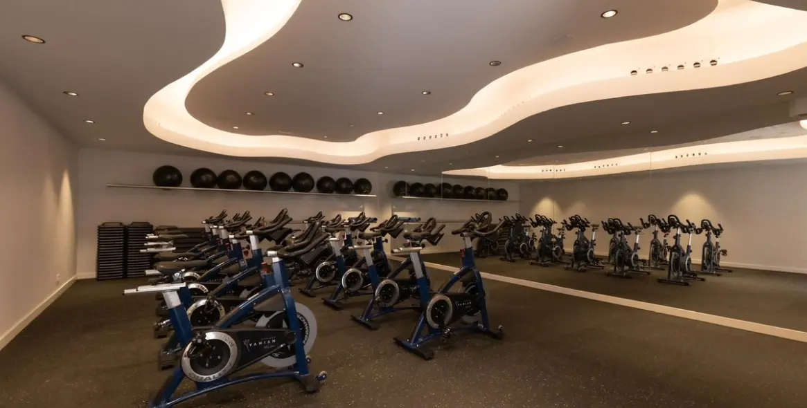 Sale of ground floor apartment in Estepona 20