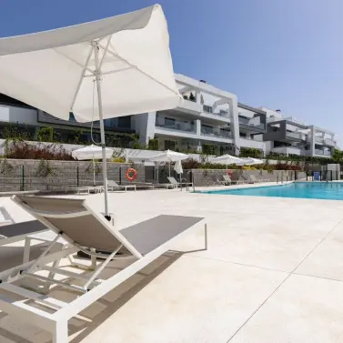 Sale of ground floor apartment in Estepona
