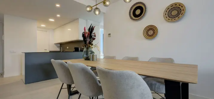 Sale of ground floor apartment in Estepona 2
