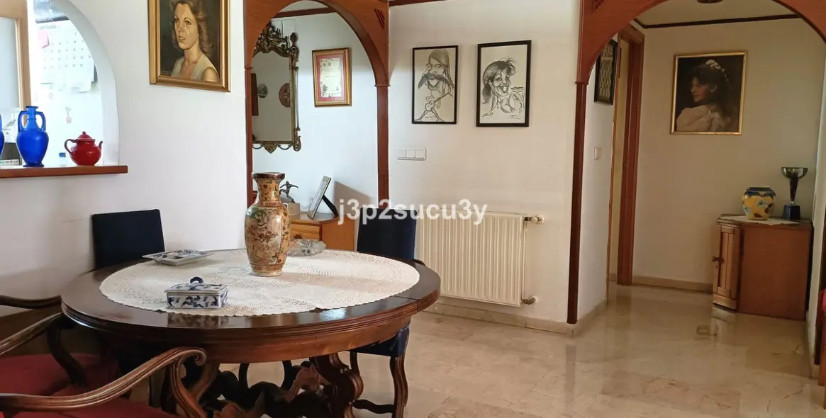 Venta de apartamento en planta baja en Guadalmina Alta 4