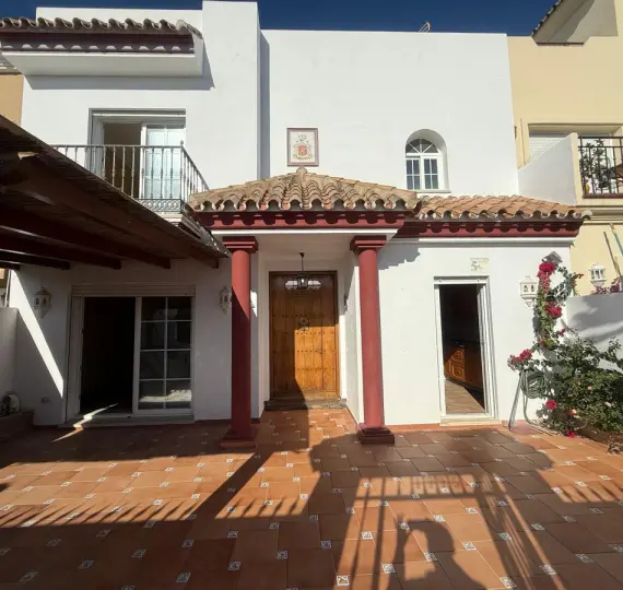 Sale of townhouse in Cancelada