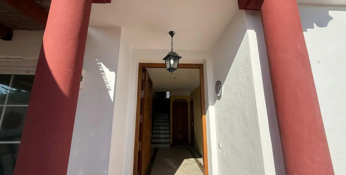 Sale of townhouse in Cancelada 6