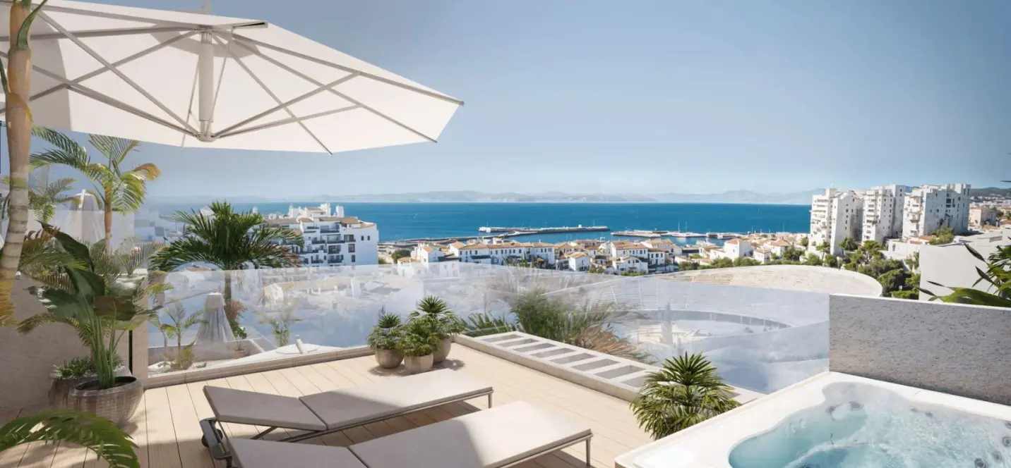 Продажа апартаментов на первом этаже в Estepona 1
