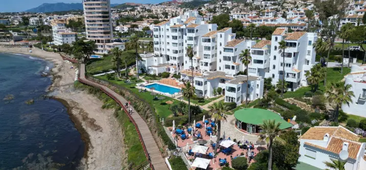 Продажа дома на две семьи в Mijas Costa 1