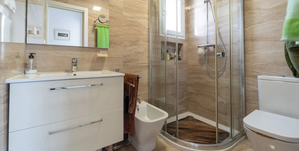 Продажа дома на две семьи в Mijas Costa 18