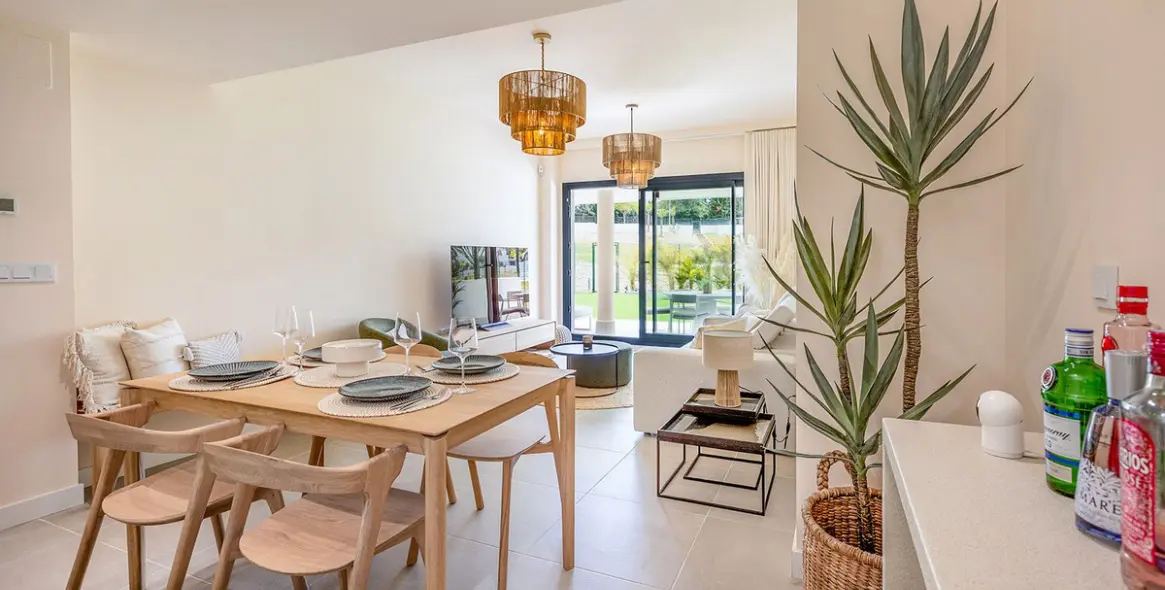 Продажа апартаментов на первом этаже в Estepona (район Estepona) 8