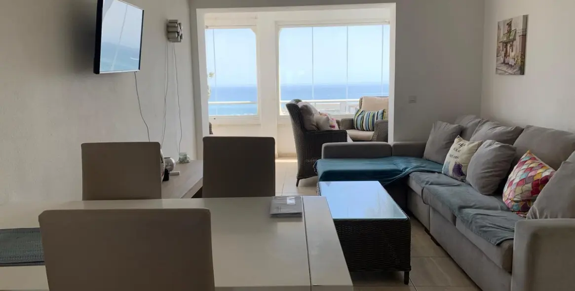 Продажа апартаментов на среднем этаже в Miraflores 4