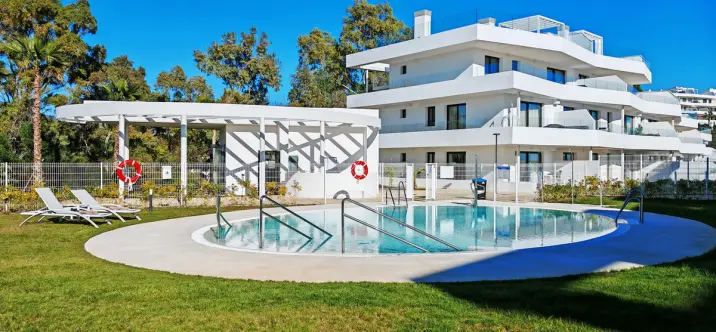 Middle floor apartment R5127526 0