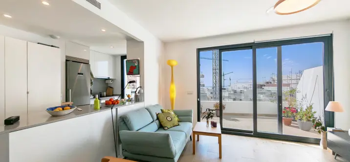 Middle floor apartment R5127526 2