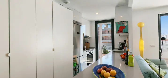 Middle floor apartment R5127526 4