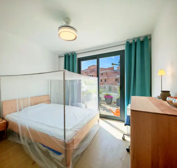 Middle floor apartment R5127526