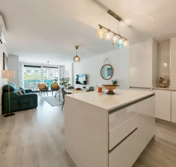 Продажа апартаментов на среднем этаже в Mijas Costa