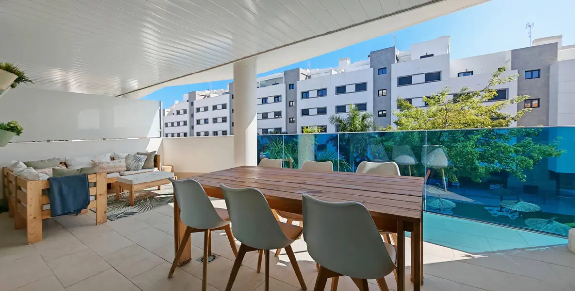 Продажа апартаментов на среднем этаже в Mijas Costa 8