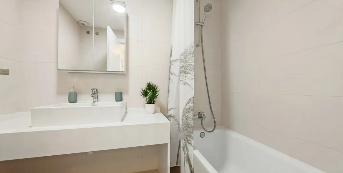 Продажа апартаментов на среднем этаже в Mijas Costa 15