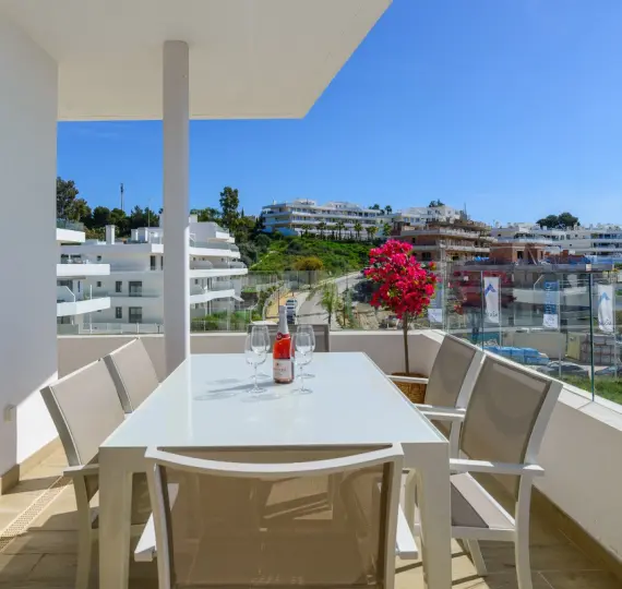 Middle floor apartment R5204596