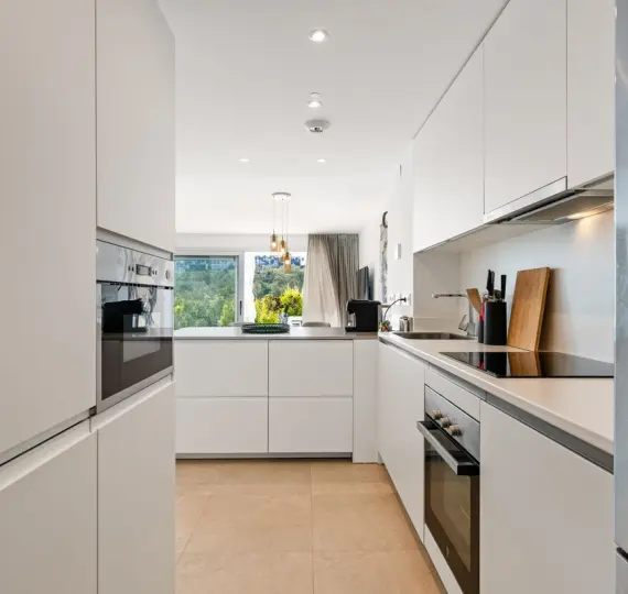 Sale of townhouse in Estepona