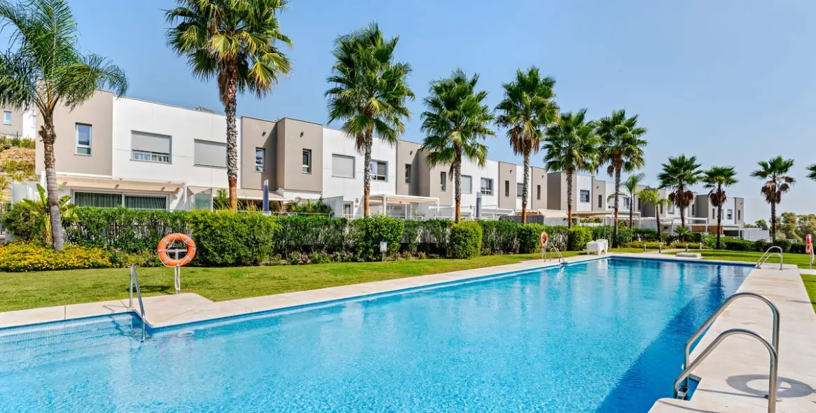 Продажа таунхауса в Estepona 25