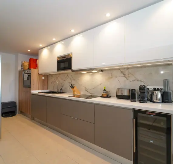 Sale of ground floor apartment in Elviria