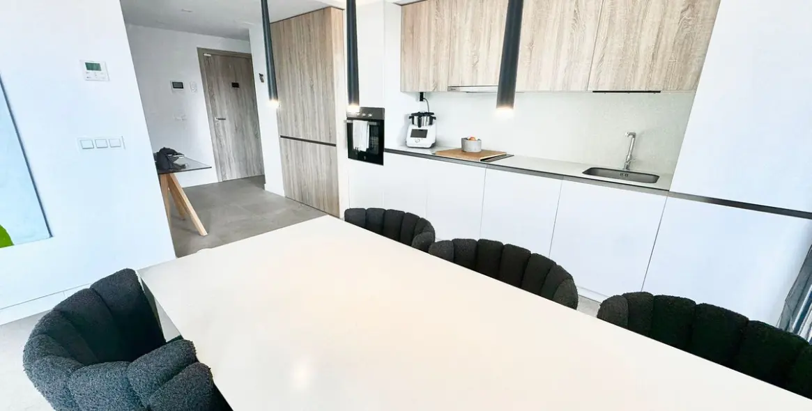 Продажа апартаментов на среднем этаже в La Cala Golf 17