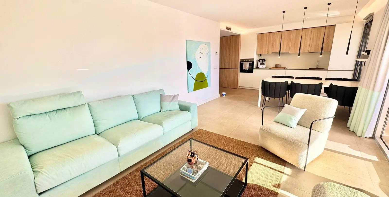 Sale of middle floor apartment in La Cala Golf 3